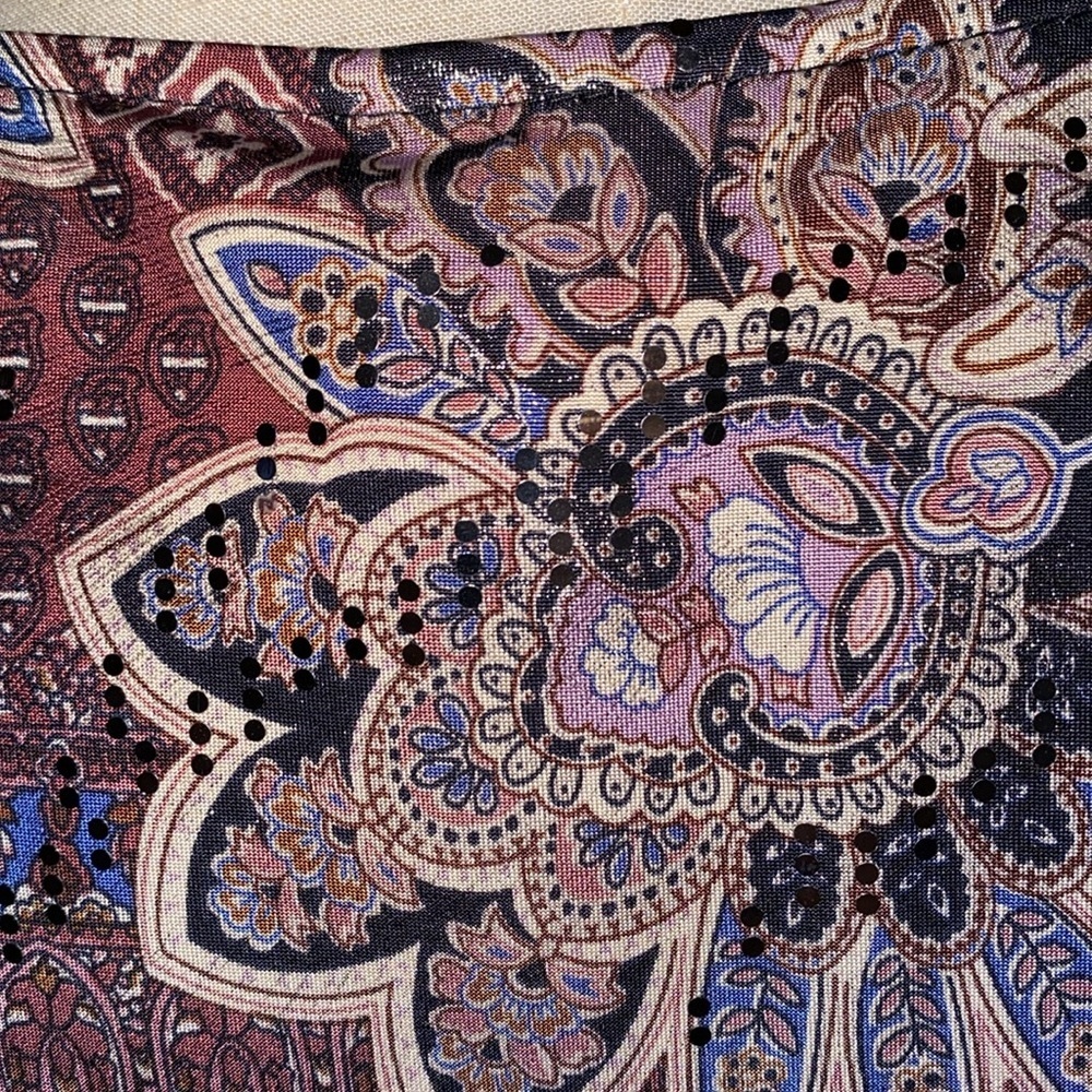 DB Established 1982 blouse 3/4 sleeve, v-neck, paisley print, ruched detail - Picture 5 of 8